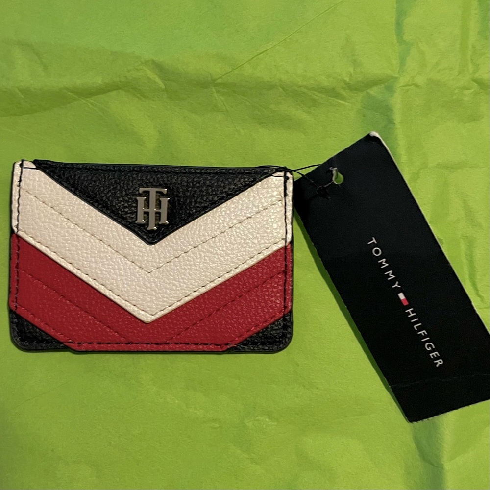 Tommy Hilfiger Small Cardholder or Wallet